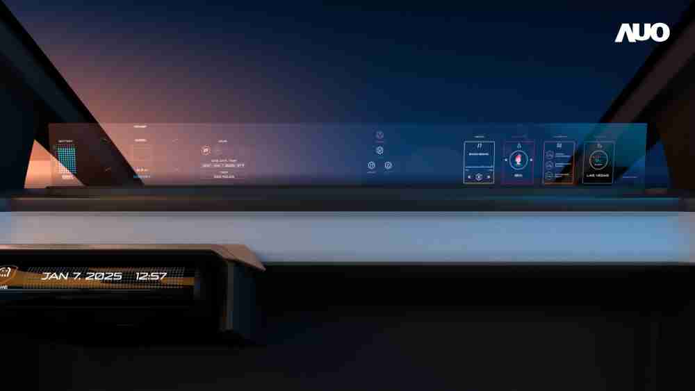 尊时凯龙无界透明显示接口(Horizon Image Glass)透过车运算方案整合仪表板、、、、中控台及副驾显示器，，一体式全景呈现，，提供乘用者清晰的前方视野、、行车必要信息与娱乐功能